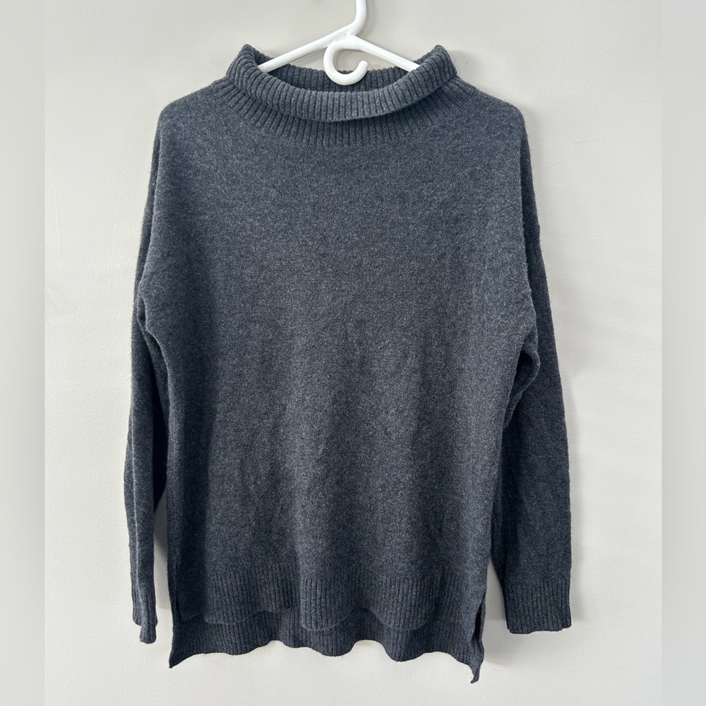 White + Warren Cashmere M/L Heather Dark Grey Oversized Turtleneck Sweater - Picture 2 of 7